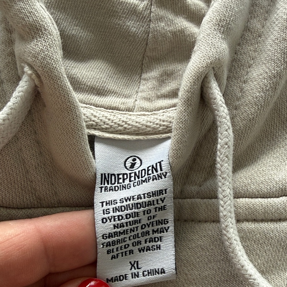 Beige Noah Kahan 'Stick Season' Graphic Pullover Hoodie - Picture 3 of 4